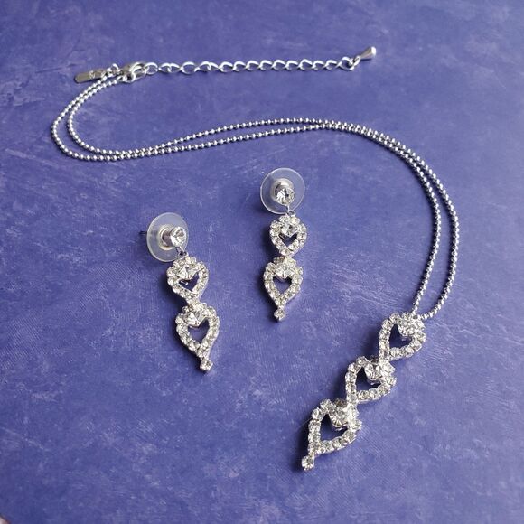 Christina Collection Necklace Earrings Set Silvertone Rhinestone Hearts Bling - Picture 1 of 14